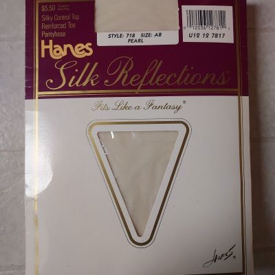 Vintage Hanes Silk Reflections Control Top Sheer Reinforced Toe 718 AB Pearl